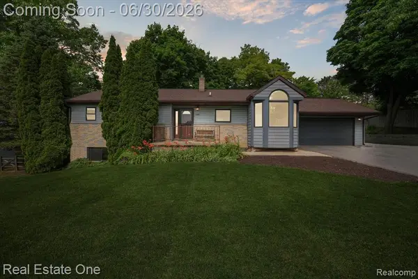 30691 Rainbow, New Hudson, MI 48165