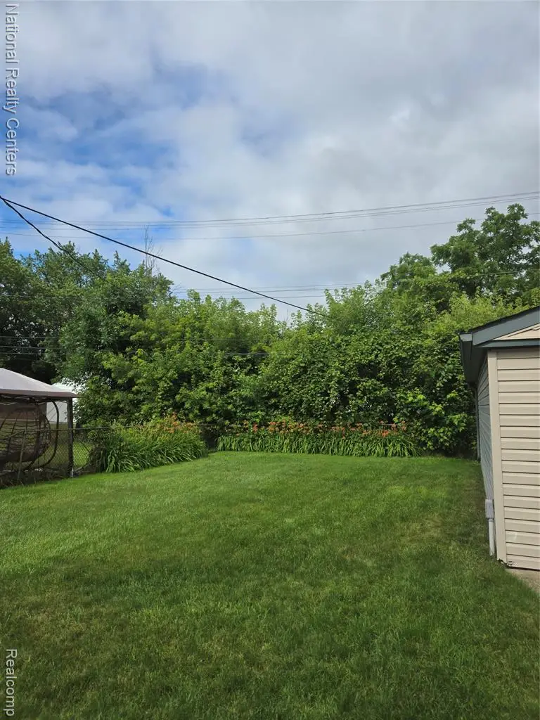 25279 Cole, Roseville, MI 48066 - #3