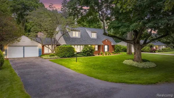 6085 Worlington, Bloomfield Hills, MI 48301