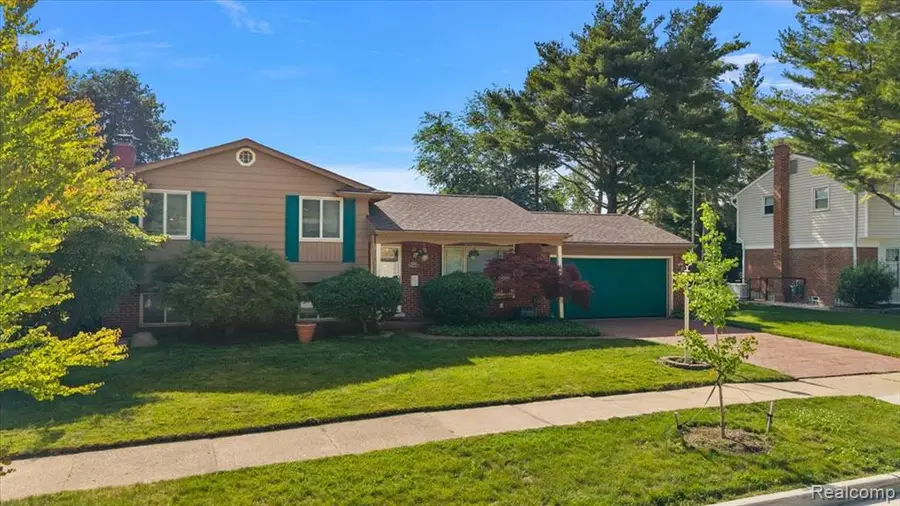 15433 Richfield, Livonia, MI 48154 - #3
