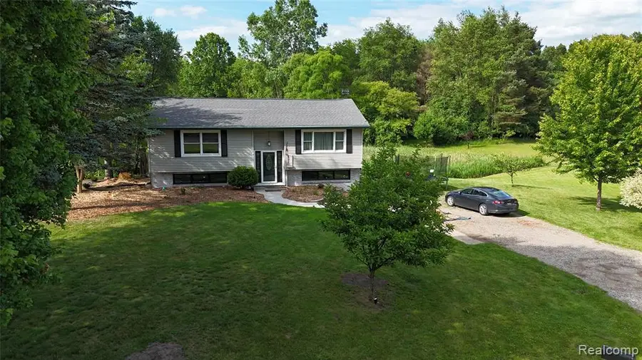 7915 Hillcrest, Laingsburg, MI 48848 - #2