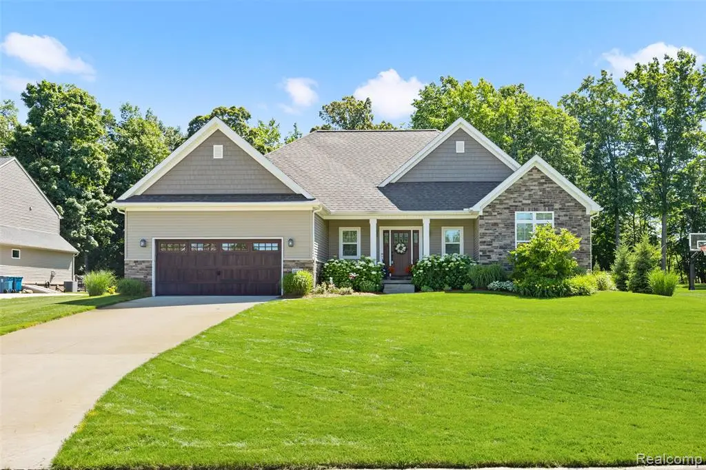 12423 Sugar Maple, Fenton, MI 48430 - #1