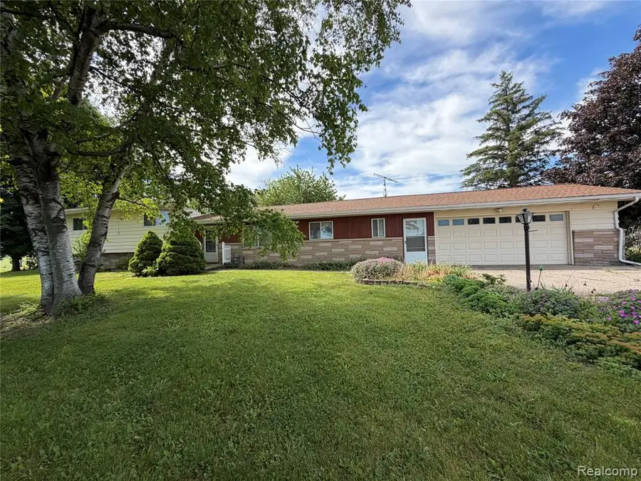 8886 Burnside, Brown City, MI 48416 - #2