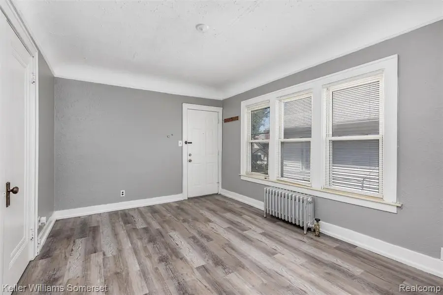 20 Thorpe, Pontiac, MI 48341 - #2