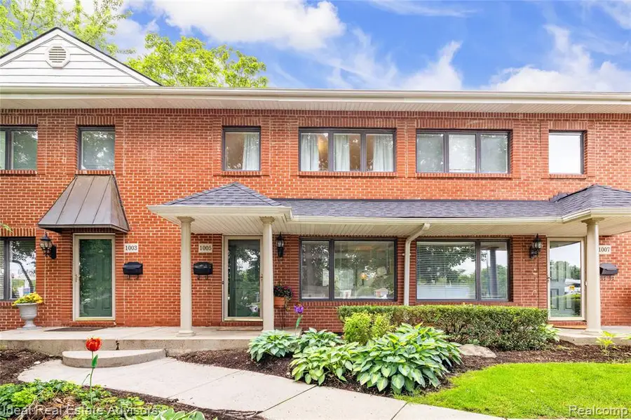 1005 N Old Woodward, Birmingham, MI 48009 - #2