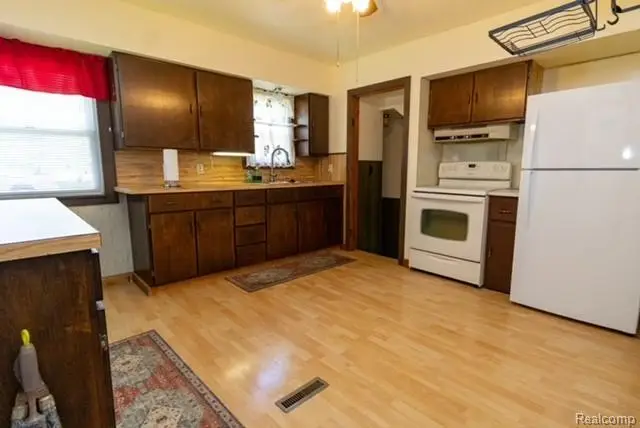 1401 Irene, Flint, MI 48503 - #3