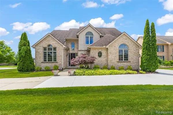 51037 Weston, Plymouth, MI 48170