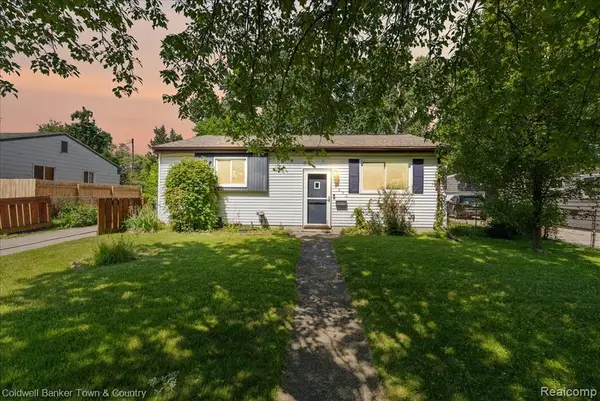 4820 Burchfield, Lansing, MI 
