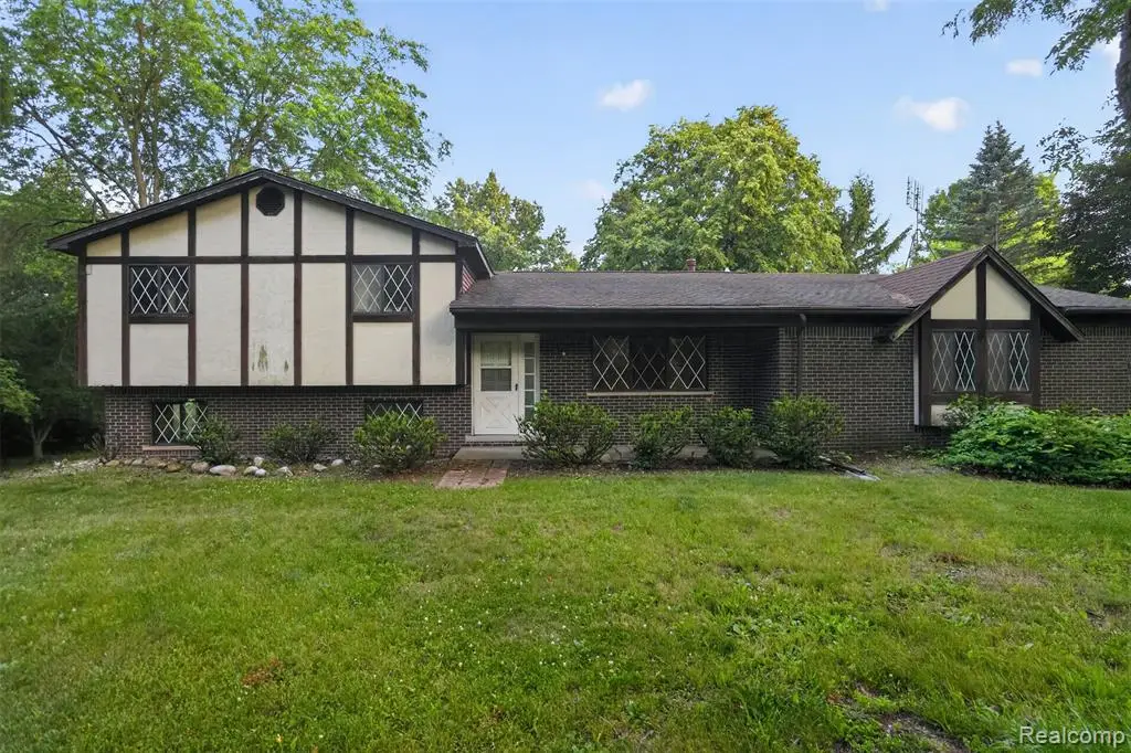 16955 English, Manchester, MI 48158 - #1
