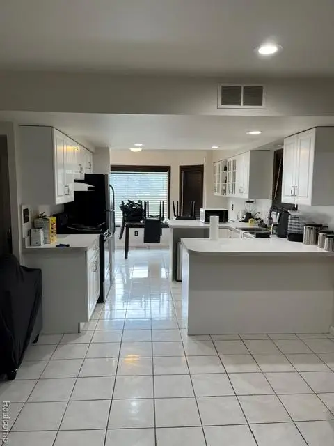19169 Hazelwood, Roseville, MI 48066 - #3
