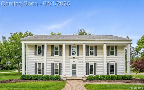 5441 Langlewood, West Bloomfield, MI 48322