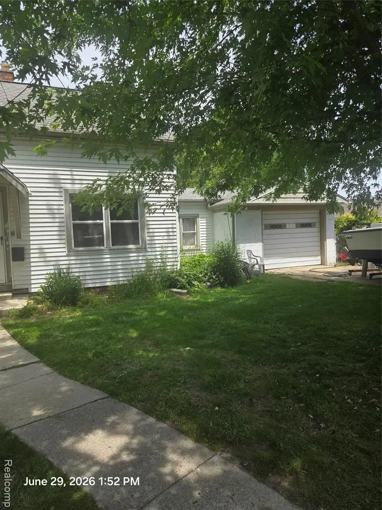 22629 Downing, Saint Clair Shores, MI 48080 - #3