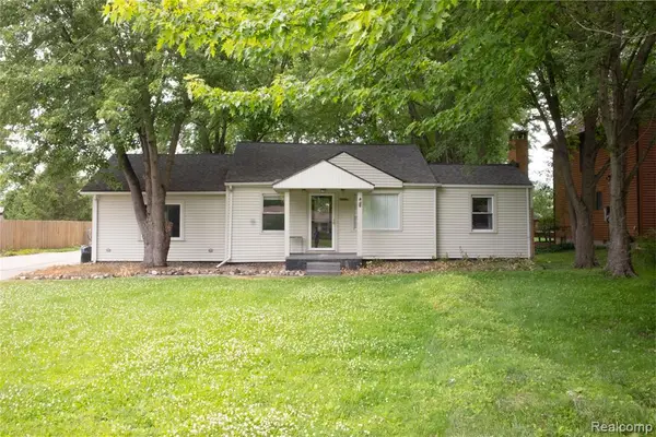 39751 Sylvia, Harrison Twp, MI 48045