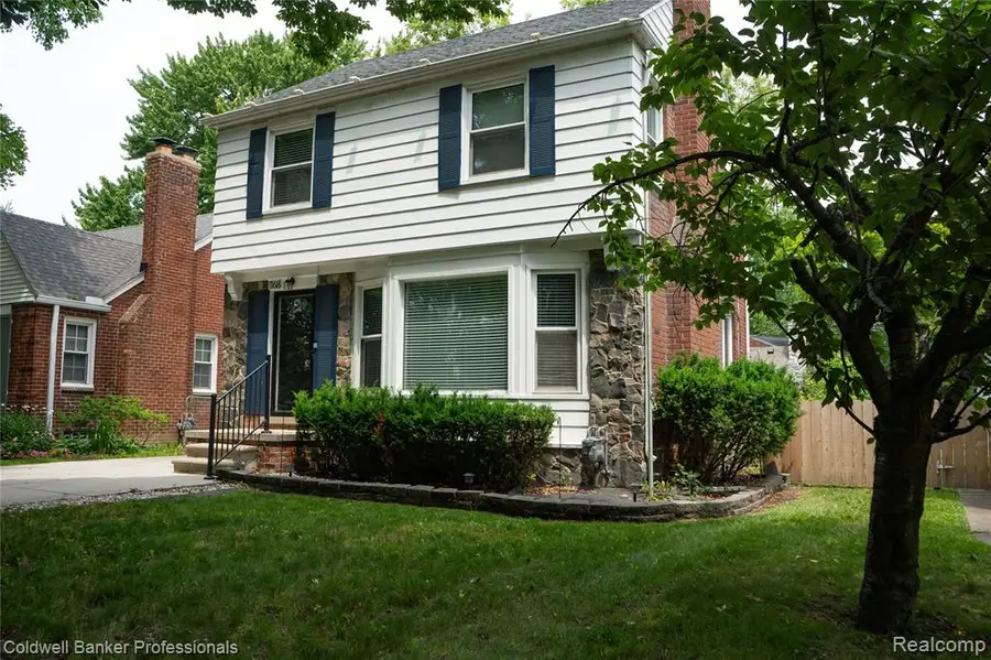 1168 N Vernier, Grosse Pointe, MI 48236 - #2