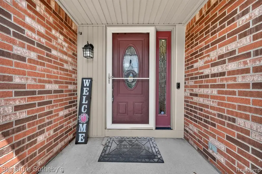 23499 Winthrop, Novi, MI 48375 - #3