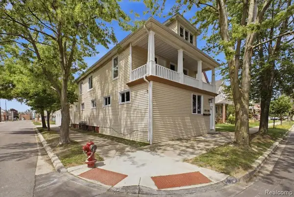 2601 Belmont, Hamtramck, MI 48212