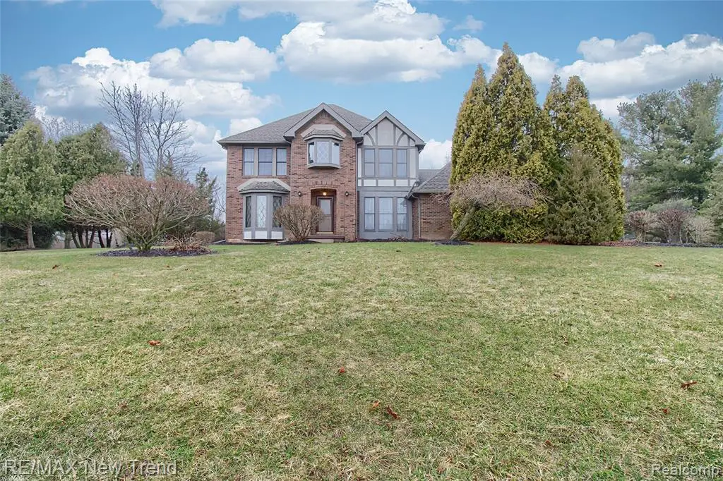 7252 Steeplechase, Saline, MI 48176 - #1