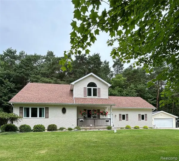 1334 Weeden, Caro, MI 48723
