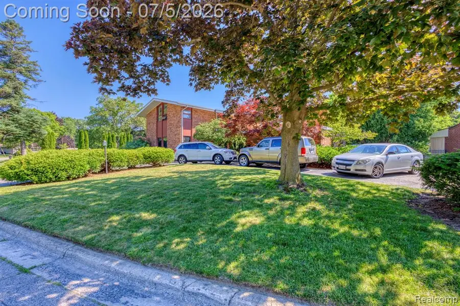 46 W Breitmeyer, Mount Clemens, MI 48043 - #2