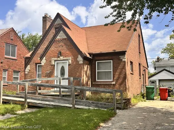 15497 Nehls, Eastpointe, MI 48021