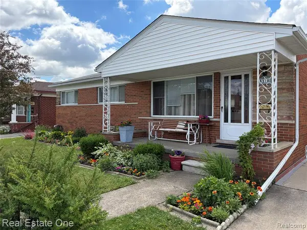 8318 Stanley, Warren, MI 48093