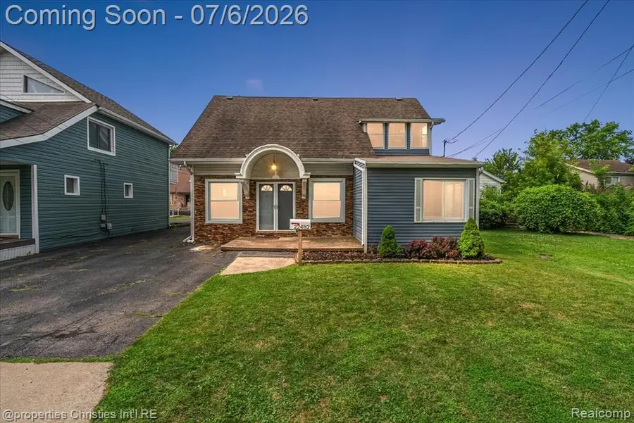 22482 Beach, Saint Clair Shores, MI 48081 - #2