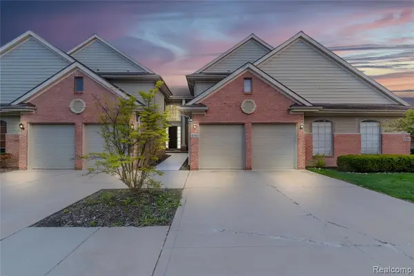 1030 Lorenzo, Troy, MI 48085