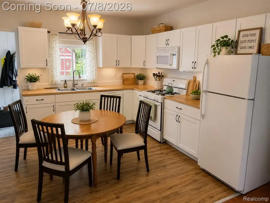 604 N Oak, Durand, MI 48429 - #2