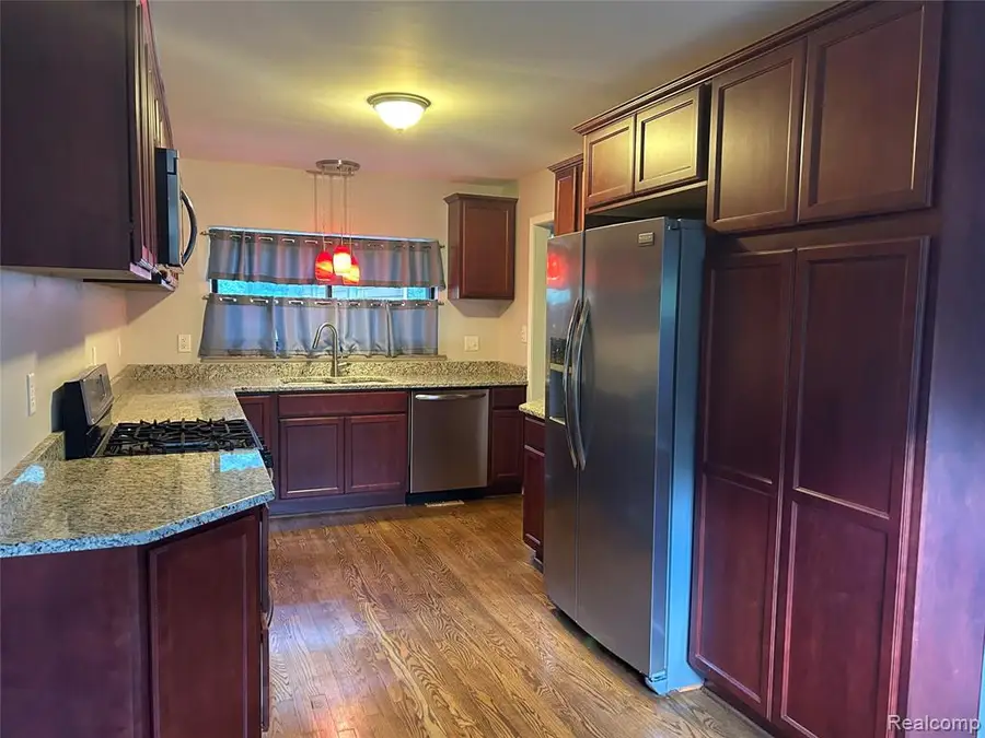 16080 Merriman, Livonia, MI 48154 - #2
