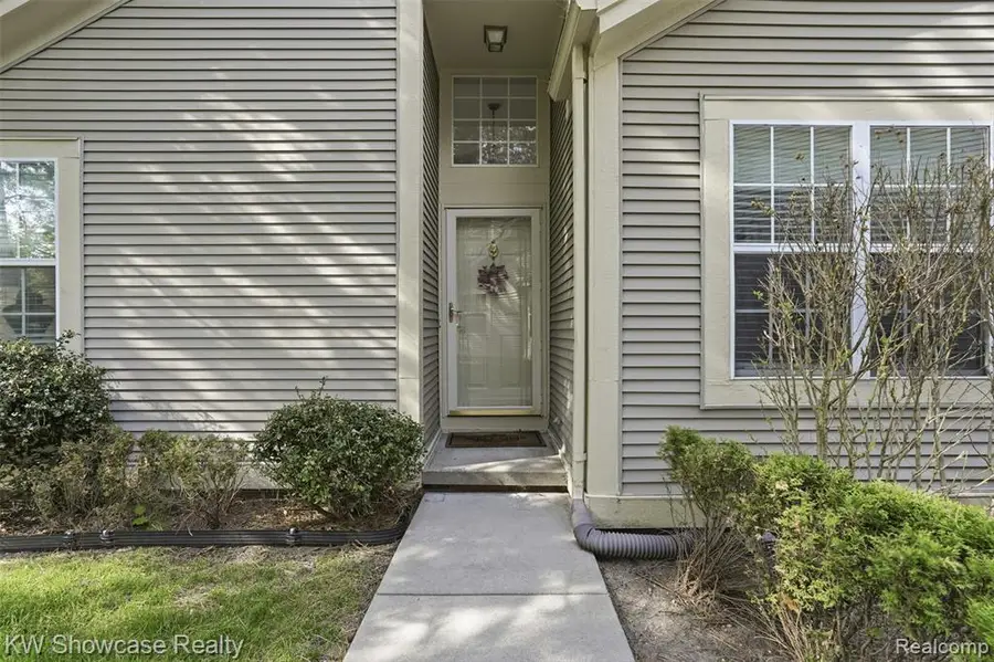 1021 Willowood Court, Fenton, MI 48430 - #3