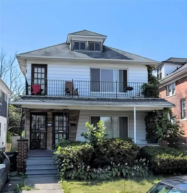 1989 Pasadena, Detroit, MI 48238