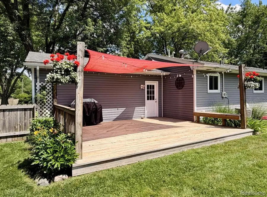 1125 Dolane, White Lake, MI 48383 - #2