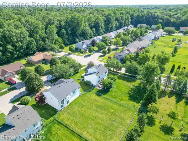 39119 Clocktower, Romulus, MI 48174