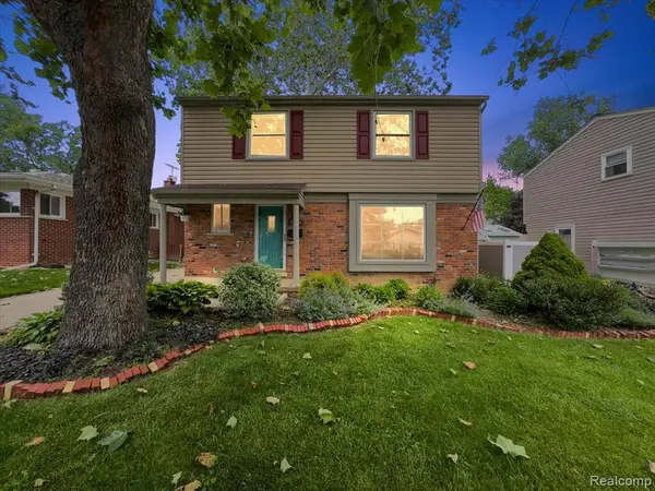 754 W Baker, Commerce Twp, MI 48017