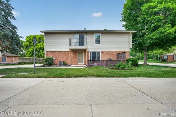 68457 Rosewood, Richmond, MI 48062