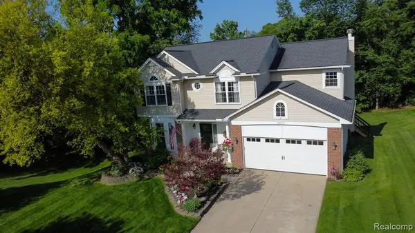 3094 Waldon Park, Orion Twp, MI 48359