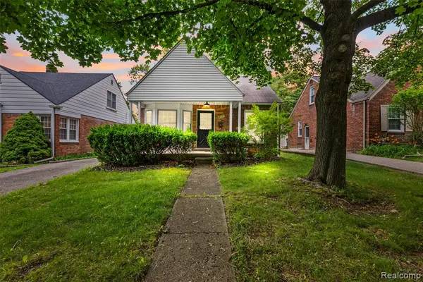 414 Aqua, Royal Oak, MI 48073
