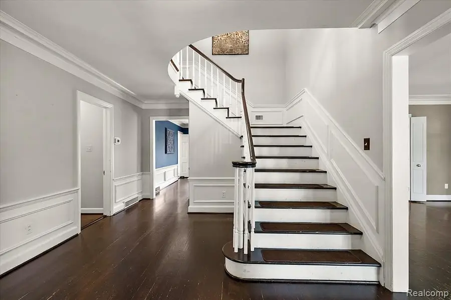 1051 Devonshire, Grosse Pointe, MI 48230 - #3
