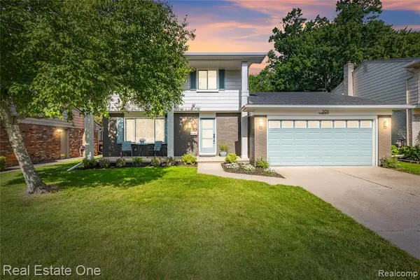 5011 Thorncroft, Royal Oak, MI 48073