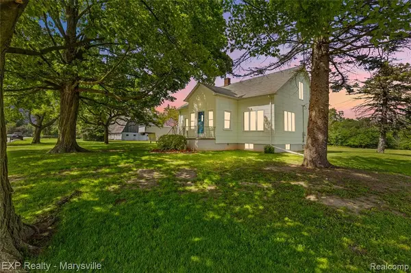 5694 Belle River, East China, MI 48054