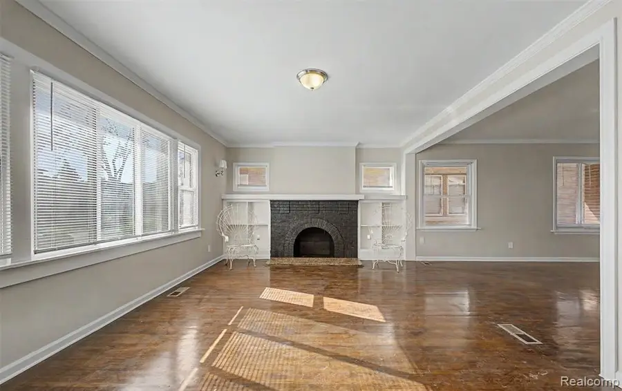 5191 Lonyo, Detroit, MI 48210 - #3