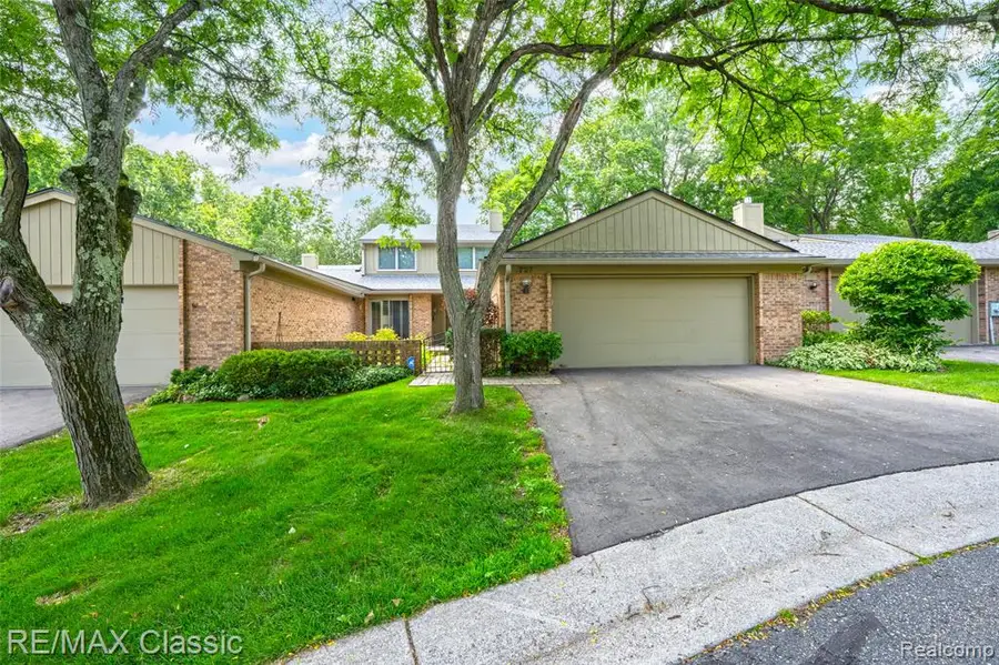 727 Arbor, Bloomfield Hills, MI 48304 - #2