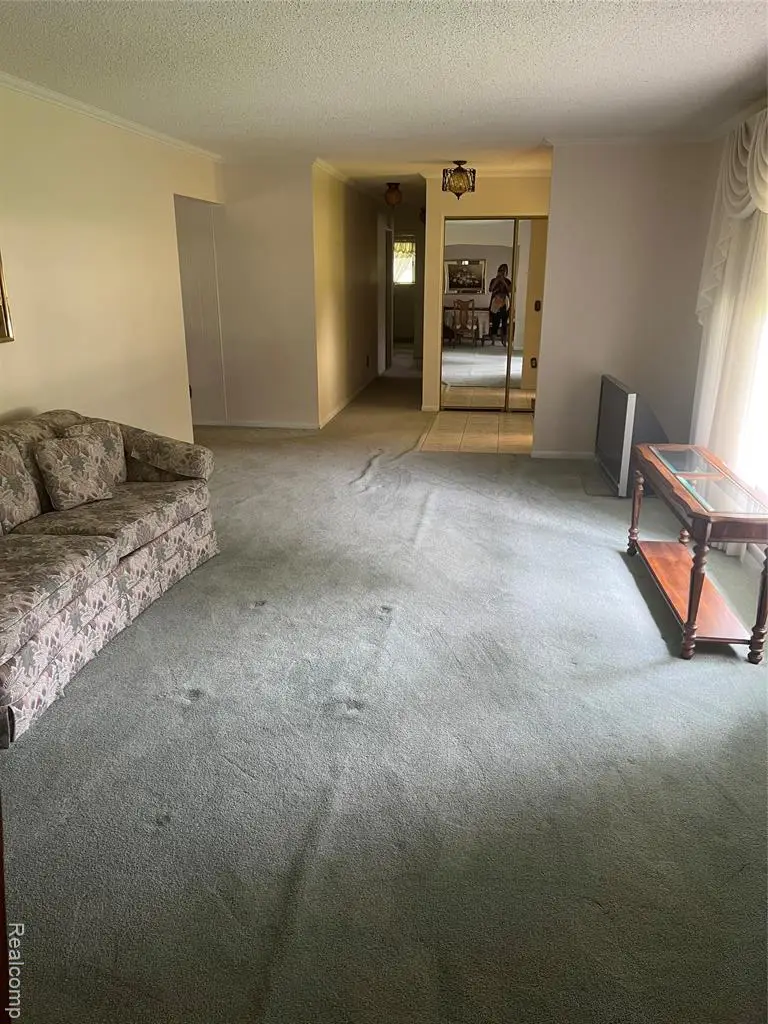 1361 Dyemeadow, Flint, MI 48532 - #3