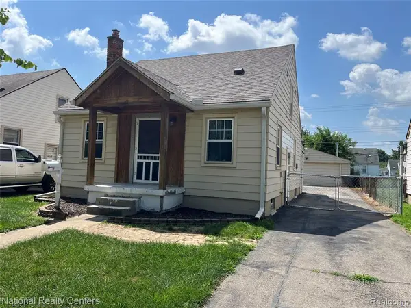 25711 Hopkins, Dearborn Heights, MI 48125