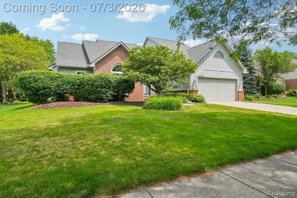 42738 Wimbleton, Novi, MI 48377 - #1