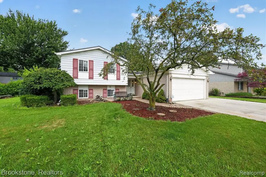 39795 Waldorf, Clinton Township, MI 48038 - #2
