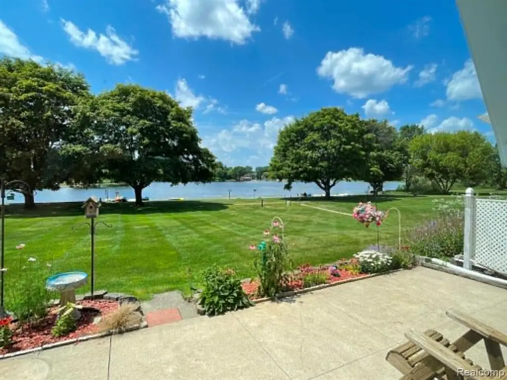 26965 Milford #37, South Lyon, MI 48178 - #1