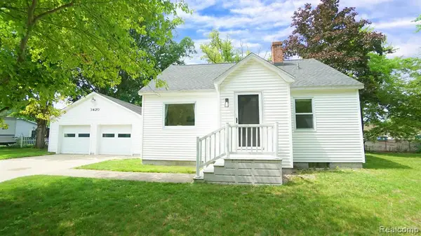 3420 Rivercrest, Midland, MI 48640