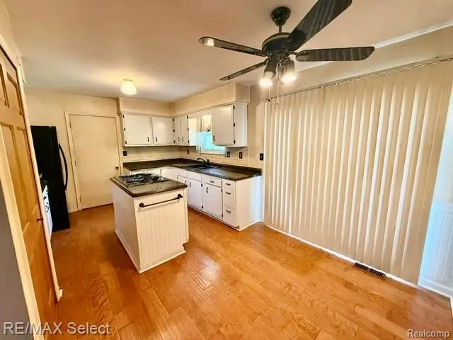 7066 Sharp, Swartz Creek, MI 48473 - #2