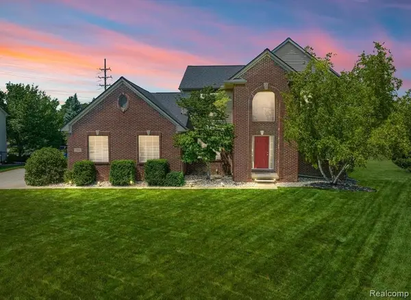 25932 Cobblers, South Lyon, MI 48178